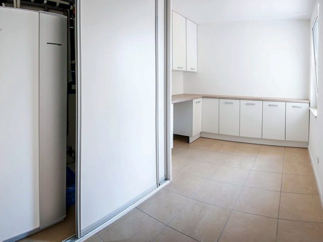 Słoneczna Jedynka · Etap 1: Pomieszczenie gospodarcze